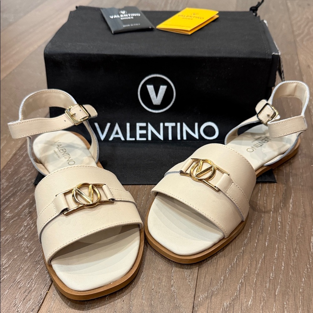 Valentino Cream Sandals with Gold Accent - Picture 6 of 10